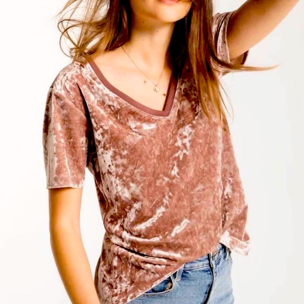 Z Supply crushed velvet V-neck, Size S